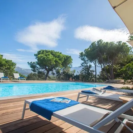 Ferienhaus Campagne A Piscine Chauffee Vue Proche Et Centre