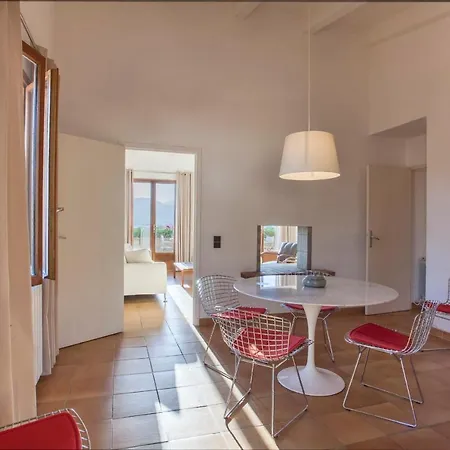 Campagne A Piscine Chauffee Vue Proche Et Centre