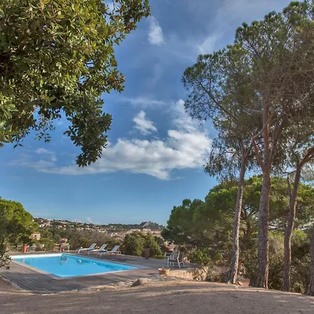 Ferienhaus Campagne A Piscine Chauffee Vue Proche Et Centre Calvi (Corsica)
