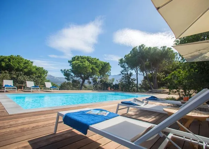 Сasa de vacaciones Campagne à Piscine Chauffée Vue Proche Et Centre