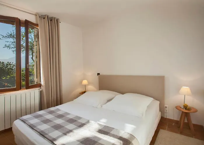 Сasa de vacaciones Campagne à Piscine Chauffée Vue Proche Et Centre Calvi (Corsica)