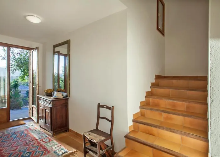 Campagne à Piscine Chauffée Vue Proche Et Centre