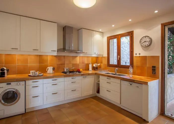 Campagne à Piscine Chauffée Vue Proche Et Centre Сasa de vacaciones Calvi (Corsica)