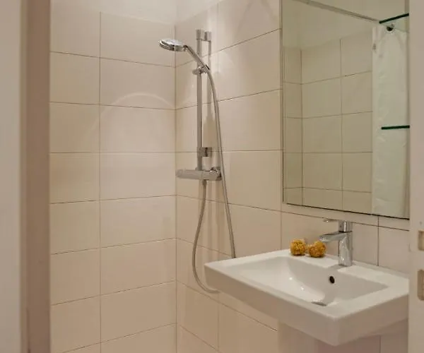 Campagne à Piscine Chauffée Vue Proche Et Centre Calvi (Corsica)