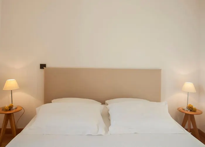 Campagne à Piscine Chauffée Vue Proche Et Centre Сasa de vacaciones Calvi (Corsica)