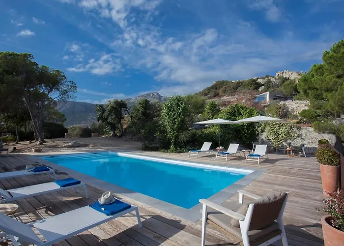 Сasa de vacaciones Campagne à Piscine Chauffée Vue Proche Et Centre *